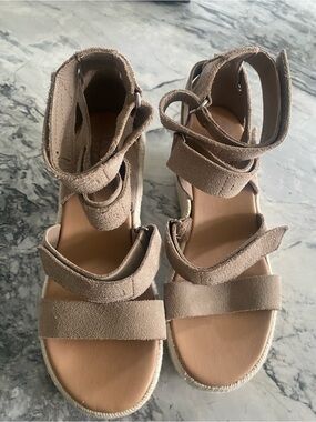 Women's Taupe Suede Sorel  Cameron  Espadrille Adjustable  Strappy Wedge Sandals